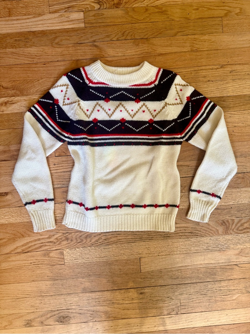 Vintage “Craig Noble” Sweater with Dainty Heart Pattern